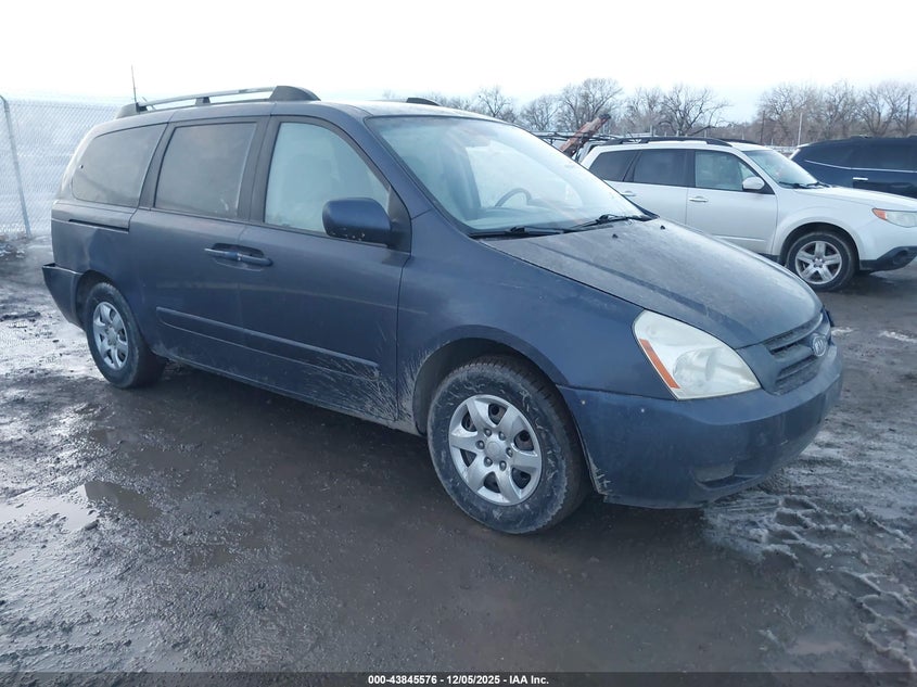 2007 Kia Sedona Lx