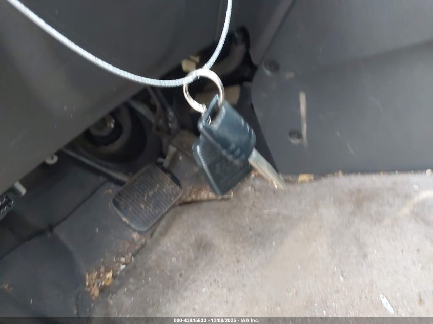 2005 Mazda Tribute S VIN: 4F2CZ04145KM22869 Lot: 43845633