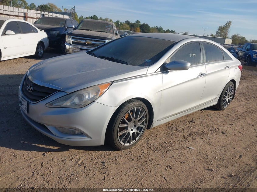 5NPEC4AC8DH803399 2013 HYUNDAI SONATA photo no. 2