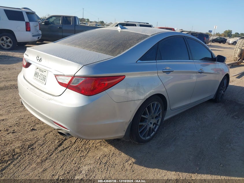 5NPEC4AC8DH803399 2013 HYUNDAI SONATA photo no. 4