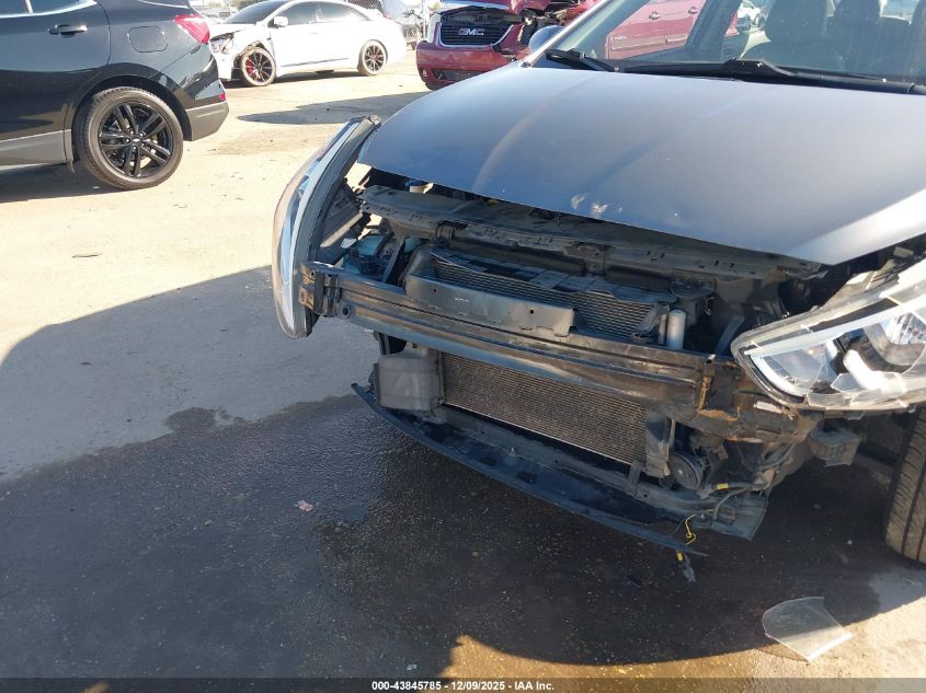 2015 Hyundai Accent Gls VIN: KMHCT4AE5FU884262 Lot: 43845785