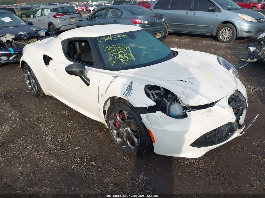 ALFA ROMEO 4C LAUNCH EDITION