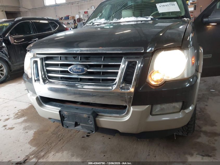 2007 Ford Explorer Eddie Bauer VIN: 1FMEU74E27UB07798 Lot: 43845790