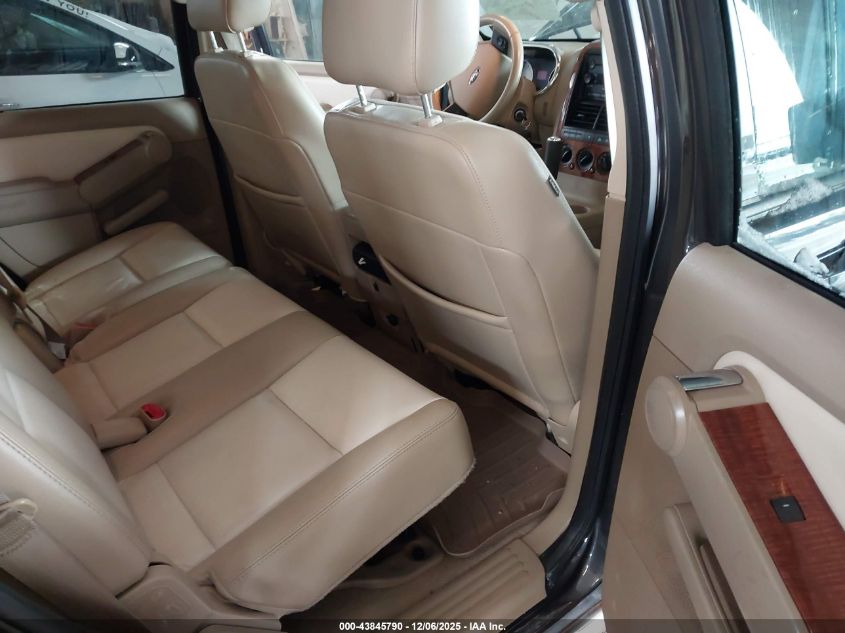 2007 Ford Explorer Eddie Bauer VIN: 1FMEU74E27UB07798 Lot: 43845790