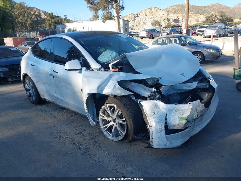 TESLA MODEL Y AWD/LONG RANGE DUAL MOTOR ALL-WHEEL DRIVE