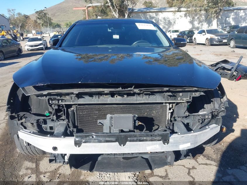 2016 Hyundai Genesis 3.8 VIN: KMHGN4JE0GU129260 Lot: 43845836