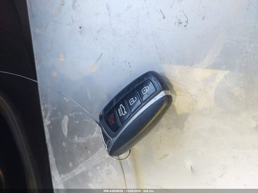 2016 Hyundai Genesis 3.8 VIN: KMHGN4JE0GU129260 Lot: 43845836