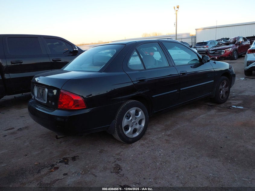 3N1CB51D55L562219 2005 NISSAN SENTRA photo no. 4