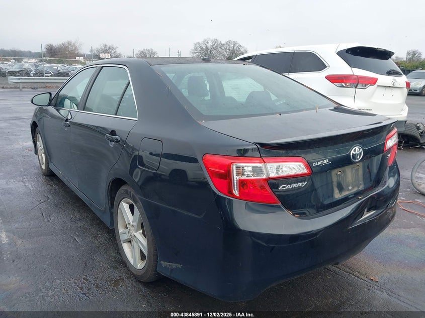 4T1BF1FK7CU131263 2012 TOYOTA CAMRY photo no. 3