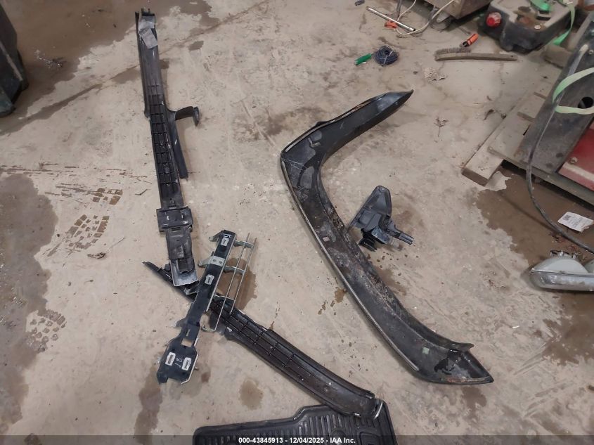 2000 Chevrolet Silverado 1500 Lt VIN: 1GCEK19TXYE385780 Lot: 43845913