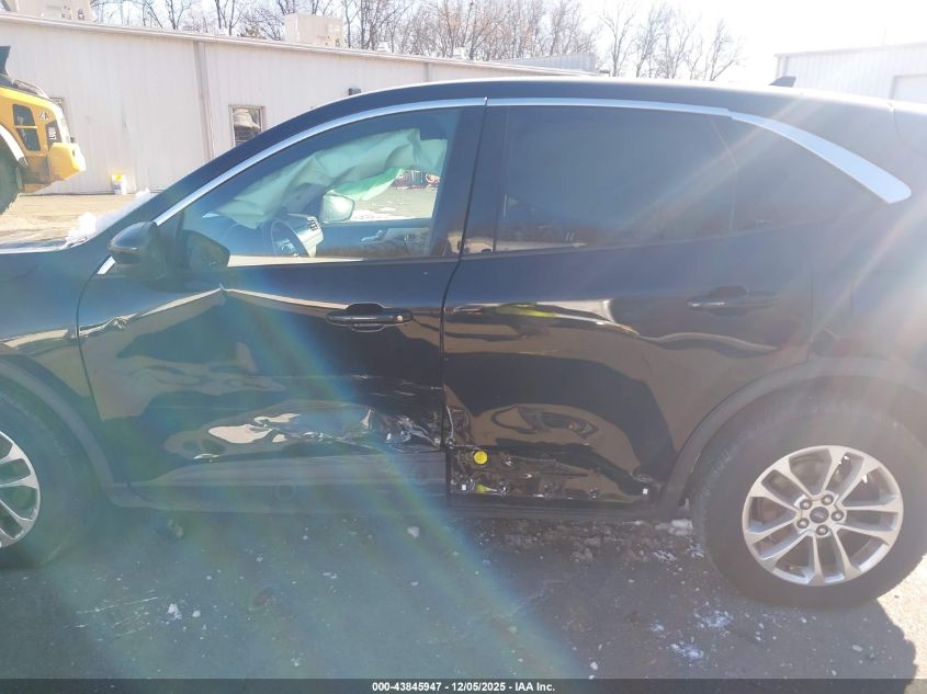 2020 Ford Escape Se VIN: 1FMCU9G68LUC09267 Lot: 43845947