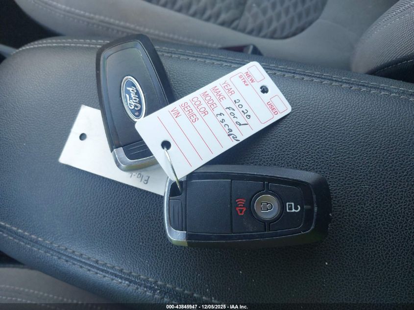 2020 Ford Escape Se VIN: 1FMCU9G68LUC09267 Lot: 43845947