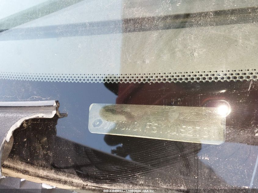 2000 Ford F-350 Lariat/Xl/Xlt VIN: 3FTSW31F5YMA52731 Lot: 43846011