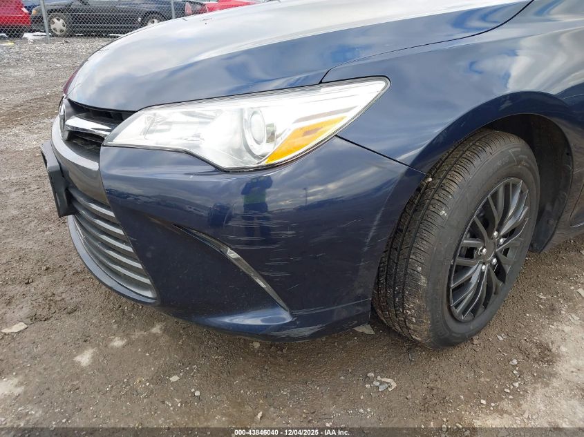 2015 Toyota Camry Le VIN: 4T1BF1FK3FU990208 Lot: 43846040