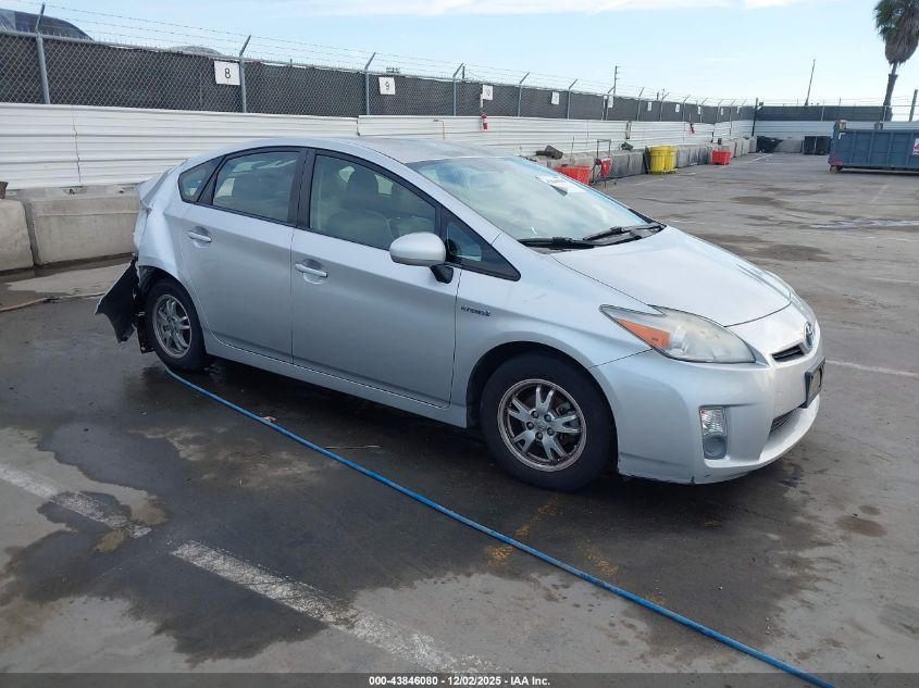 TOYOTA PRIUS IV