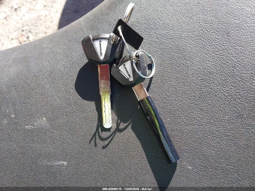 2025 Kawasaki Ex500 VIN: ML5EXGG16SDA68451 Lot: 43846110