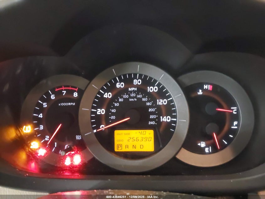 JTMBK31V776027587 2007 TOYOTA RAV 4 photo no. 7