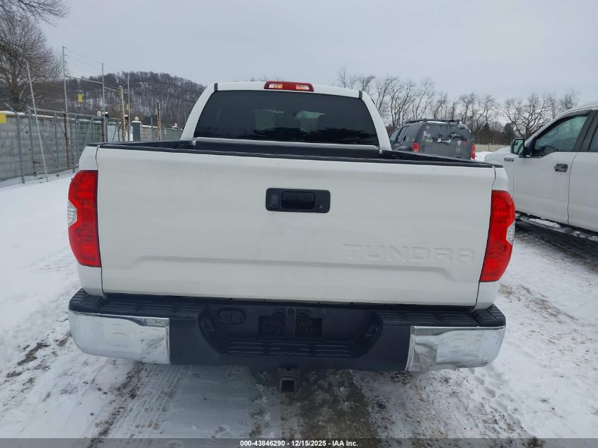 2018 Toyota Tundra Sr5 5.7L V8 VIN: 5TFUW5F10JX707735 Lot: 43846290