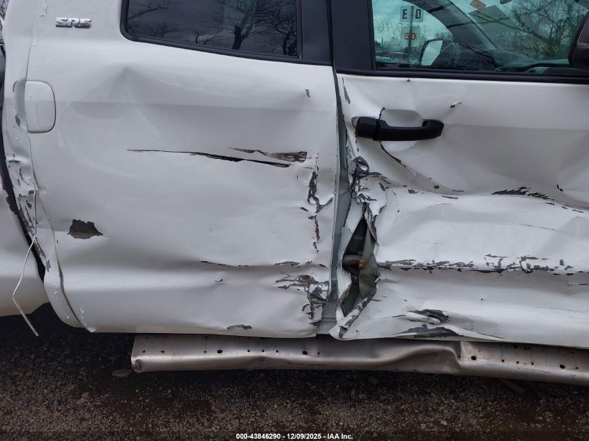 2018 Toyota Tundra Sr5 5.7L V8 VIN: 5TFUW5F10JX707735 Lot: 43846290