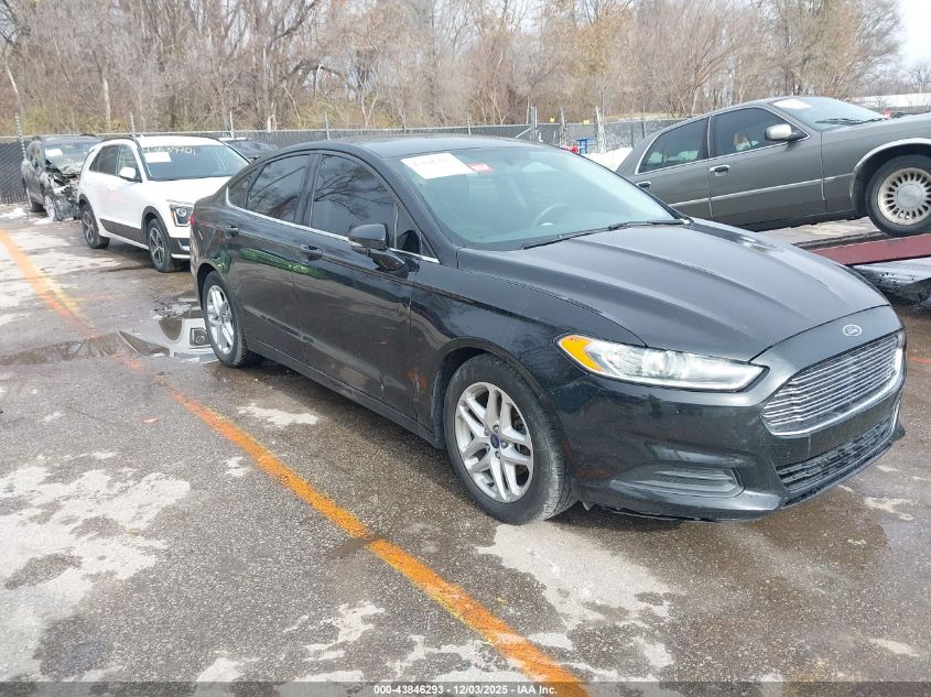 FORD FUSION SE