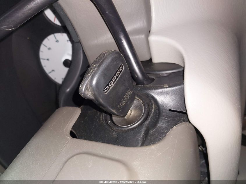 2007 Dodge Grand Caravan Sxt VIN: 2D4GP44L27R267987 Lot: 43846297