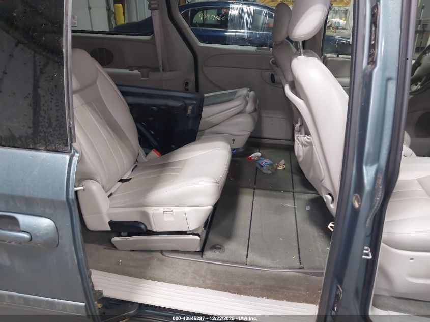 2007 Dodge Grand Caravan Sxt VIN: 2D4GP44L27R267987 Lot: 43846297