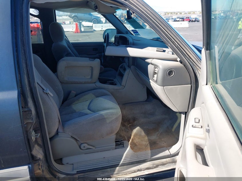 2005 Chevrolet Tahoe Ls