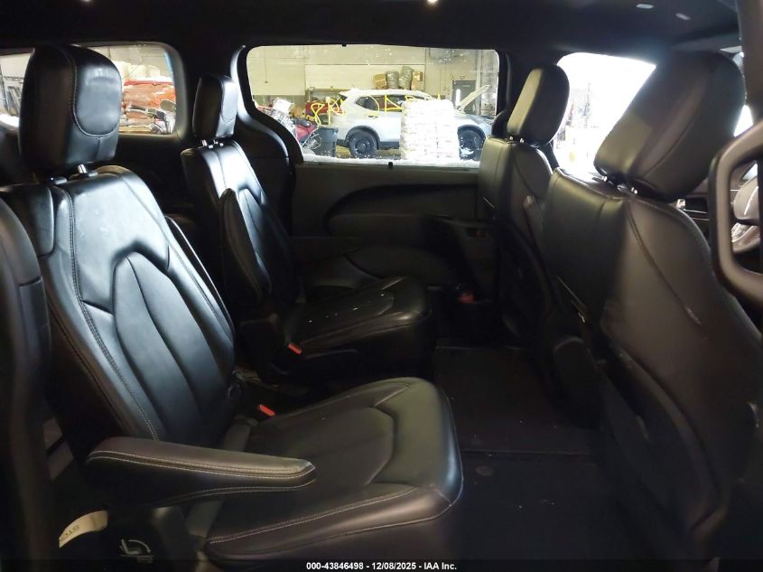 2025 Chrysler Pacifica Select VIN: 2C4RC1BG5SR531993 Lot: 43846498