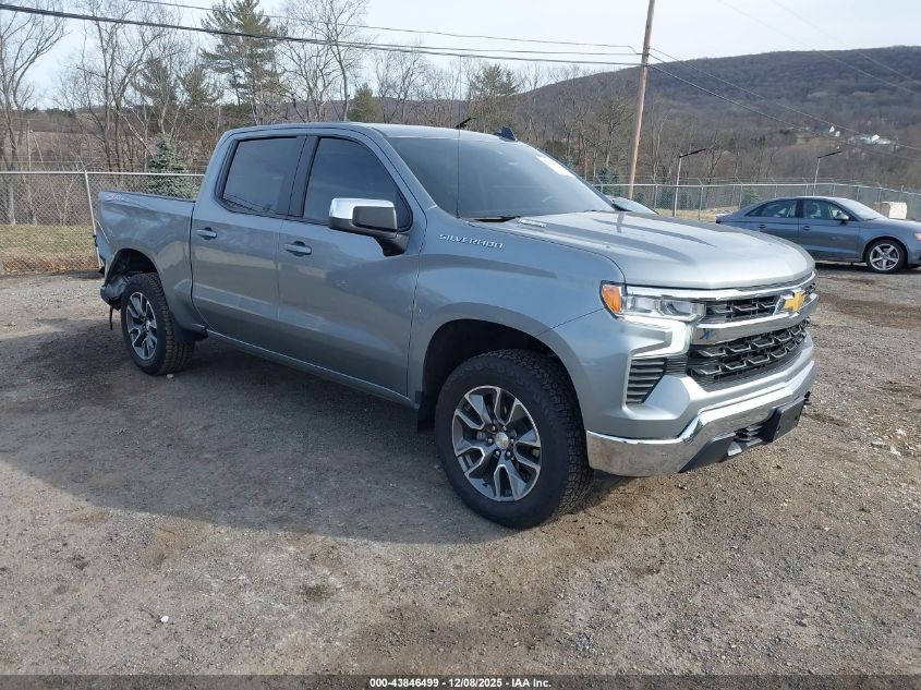 CHEVROLET SILVERADO 1500 4WD SHORT BED LT WITH 2FL