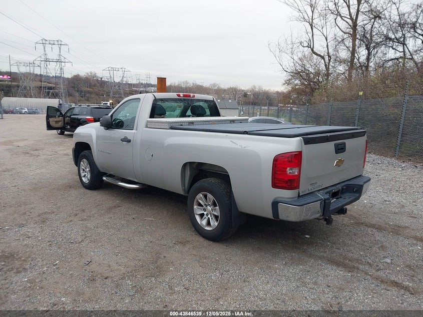 1GCEC14X28Z120030 2008 CHEVROLET SILVERADO photo no. 3