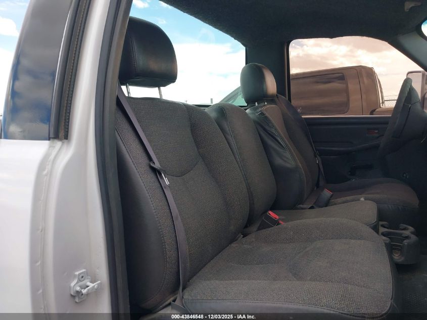 2003 Chevrolet Silverado 3500 Chassis VIN: 1GBJC34U73E284488 Lot: 43846548