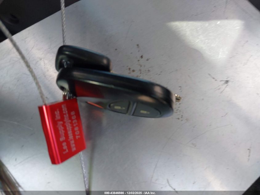 2008 Toyota Highlander VIN: JTEDS41A982027235 Lot: 43846566