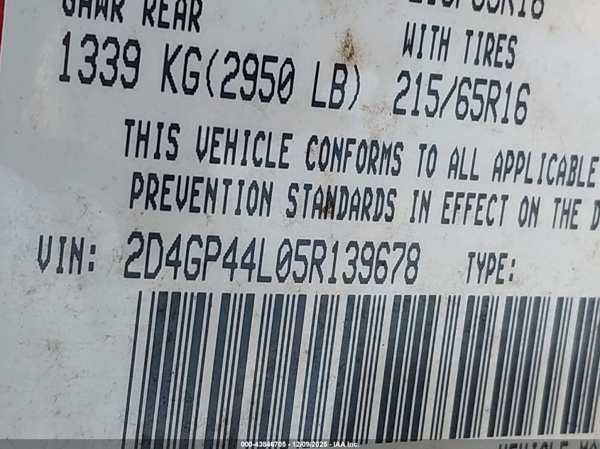 2005 Dodge Grand Caravan Sxt VIN: 2D4GP44L05R139678 Lot: 43846705