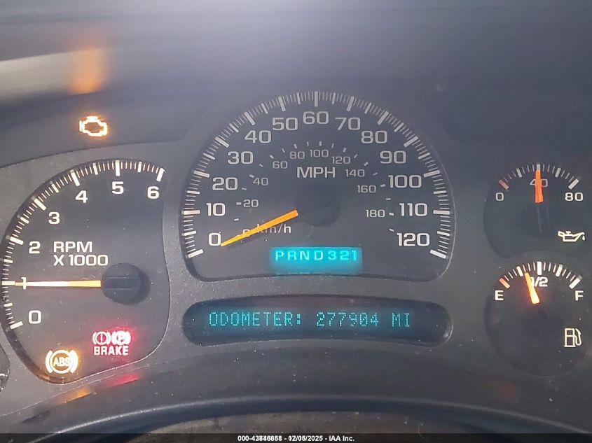 2003 Chevrolet Tahoe Z71 VIN: 1GNEK13T73R222179 Lot: 42773681