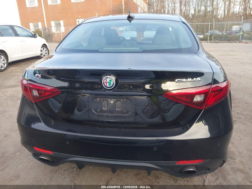 2017 Alfa Romeo Giulia Ti Awd VIN: ZARFAEEN4H7560511 Lot: 43846929