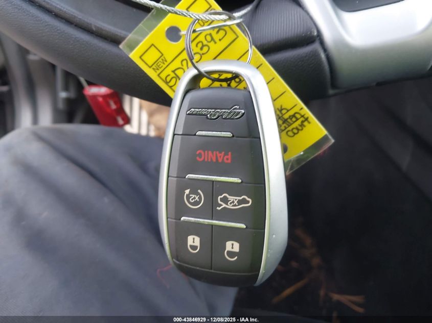 2017 Alfa Romeo Giulia Ti Awd VIN: ZARFAEEN4H7560511 Lot: 43846929