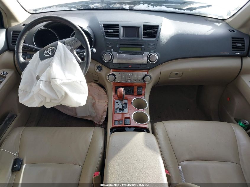 2008 Toyota Highlander Limited VIN: JTEES42A882083198 Lot: 43846983