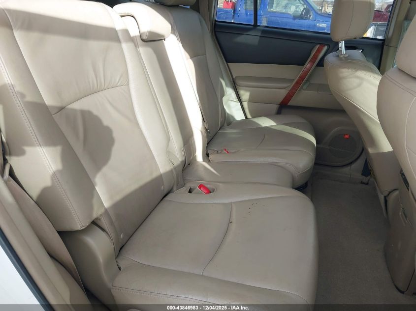 2008 Toyota Highlander Limited VIN: JTEES42A882083198 Lot: 43846983