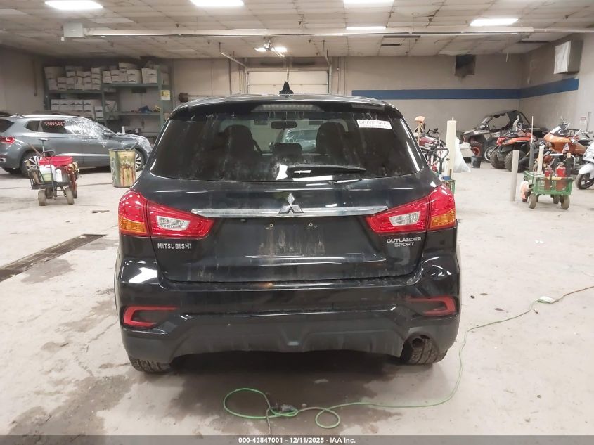 2018 Mitsubishi Outlander Sport 2.0 Es VIN: JA4AR3AU4JZ012592 Lot: 43847001
