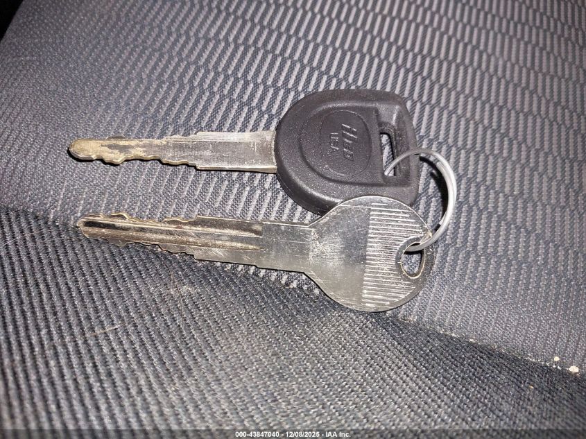 2007 Mazda Mazda3 I VIN: JM1BK32F971641755 Lot: 43847040