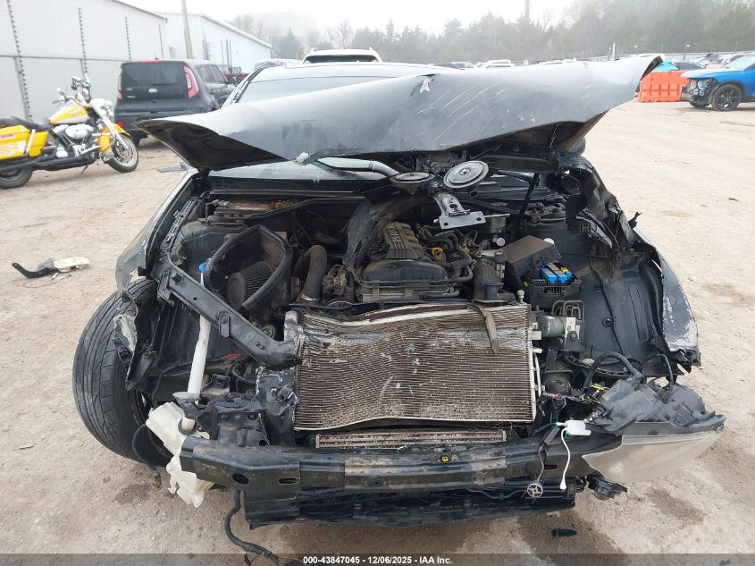 2010 Hyundai Genesis 2.0T Track VIN: KMHHT6KD4AU003759 Lot: 43847045