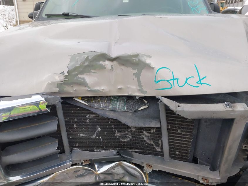 2004 Ford F-250 Lariat/Xl/Xlt VIN: 1FTNW21P24EB46355 Lot: 43847094