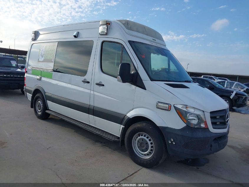 MERCEDES-BENZ SPRINTER STANDARD ROOF V6