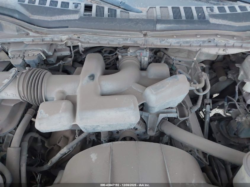 2017 Ford F-350 Chassis Xl VIN: 1FDRF3H67HDA04742 Lot: 43847192