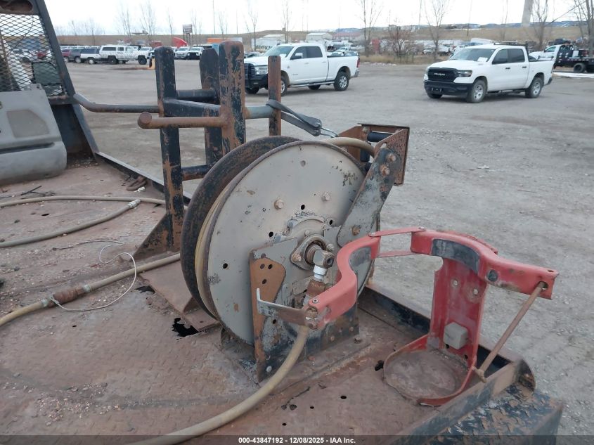 2017 Ford F-350 Chassis Xl VIN: 1FDRF3H67HDA04742 Lot: 43847192