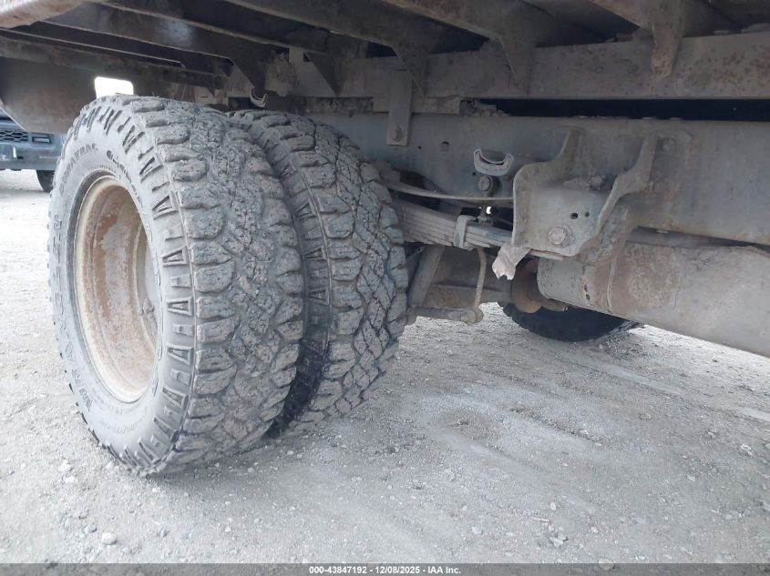 2017 Ford F-350 Chassis Xl VIN: 1FDRF3H67HDA04742 Lot: 43847192