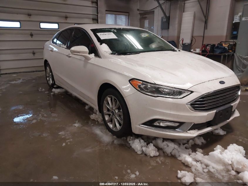 FORD FUSION SE