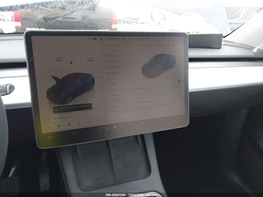 2023 Tesla Model Y Awd/Long Range Dual Motor All-Wheel Drive VIN: 7SAYGDEEXPA147884 Lot: 43847246