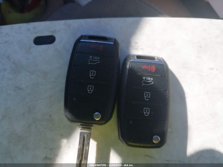 2015 Kia Soul + VIN: KNDJP3A57F7185207 Lot: 43847292