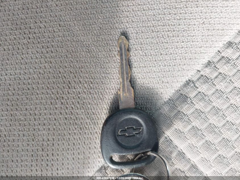 2008 Chevrolet Trailblazer Lt VIN: 1GNDT13S982253093 Lot: 43847336